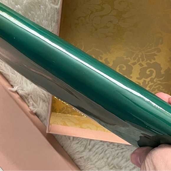 Miu Miu long wallet zipper green ribbon NWOT - Picture 6 of 16